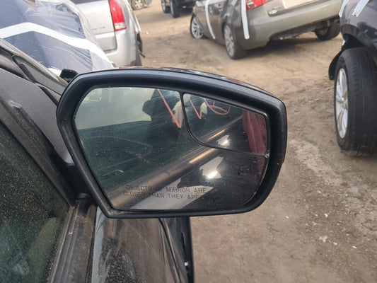 2017-2019 Ford Escape Side Mirror Replacement Passenger Right View Door Mirror Fits Fits 2017 2018 2019 OEM Used Auto Parts 