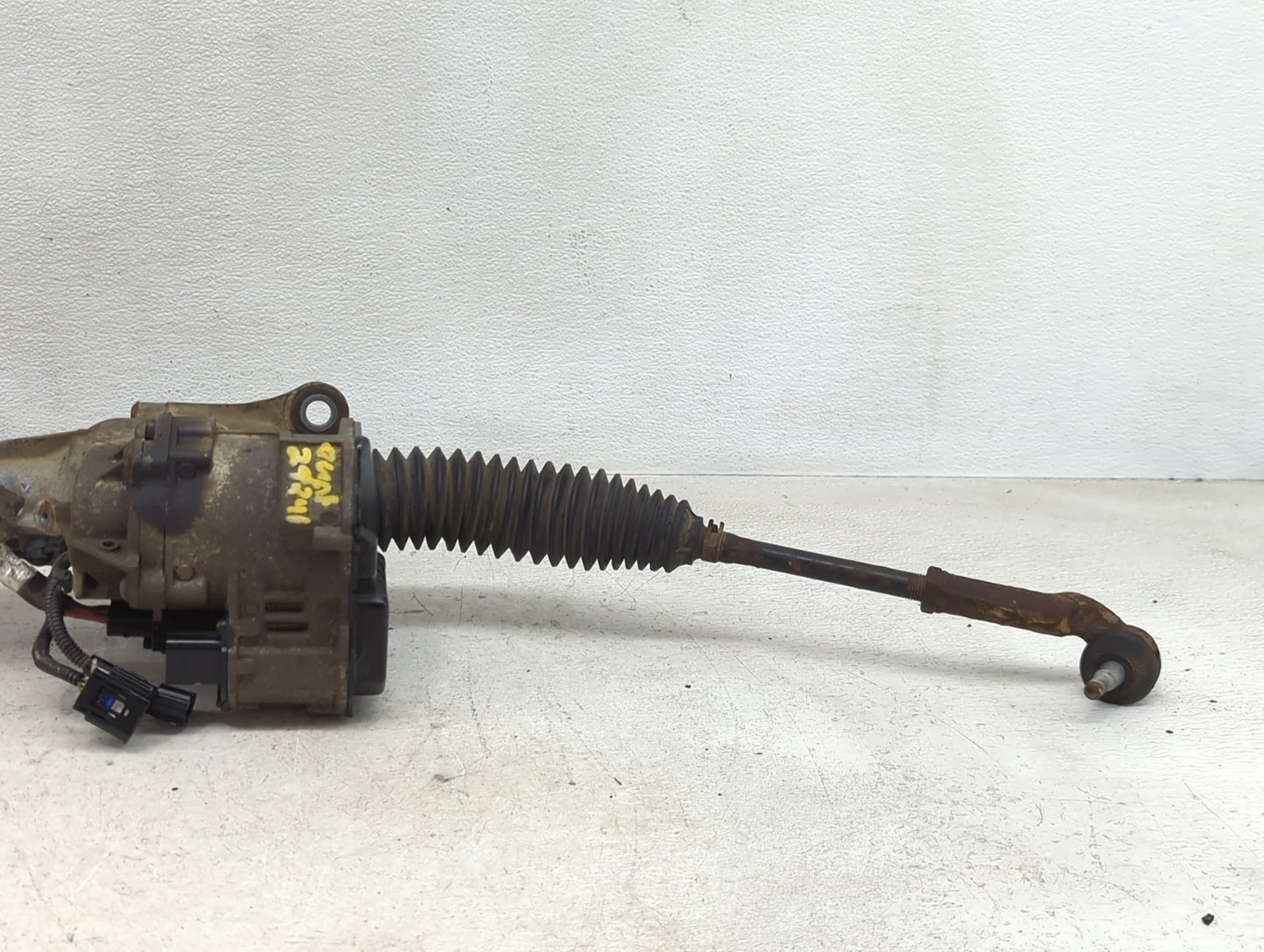 2015-2019 Ford Escape Rack and Pinion Steering Gear Fits Fits 2015 2016 2017 2018 2019 OEM Used Auto Parts - Oemusedautopart