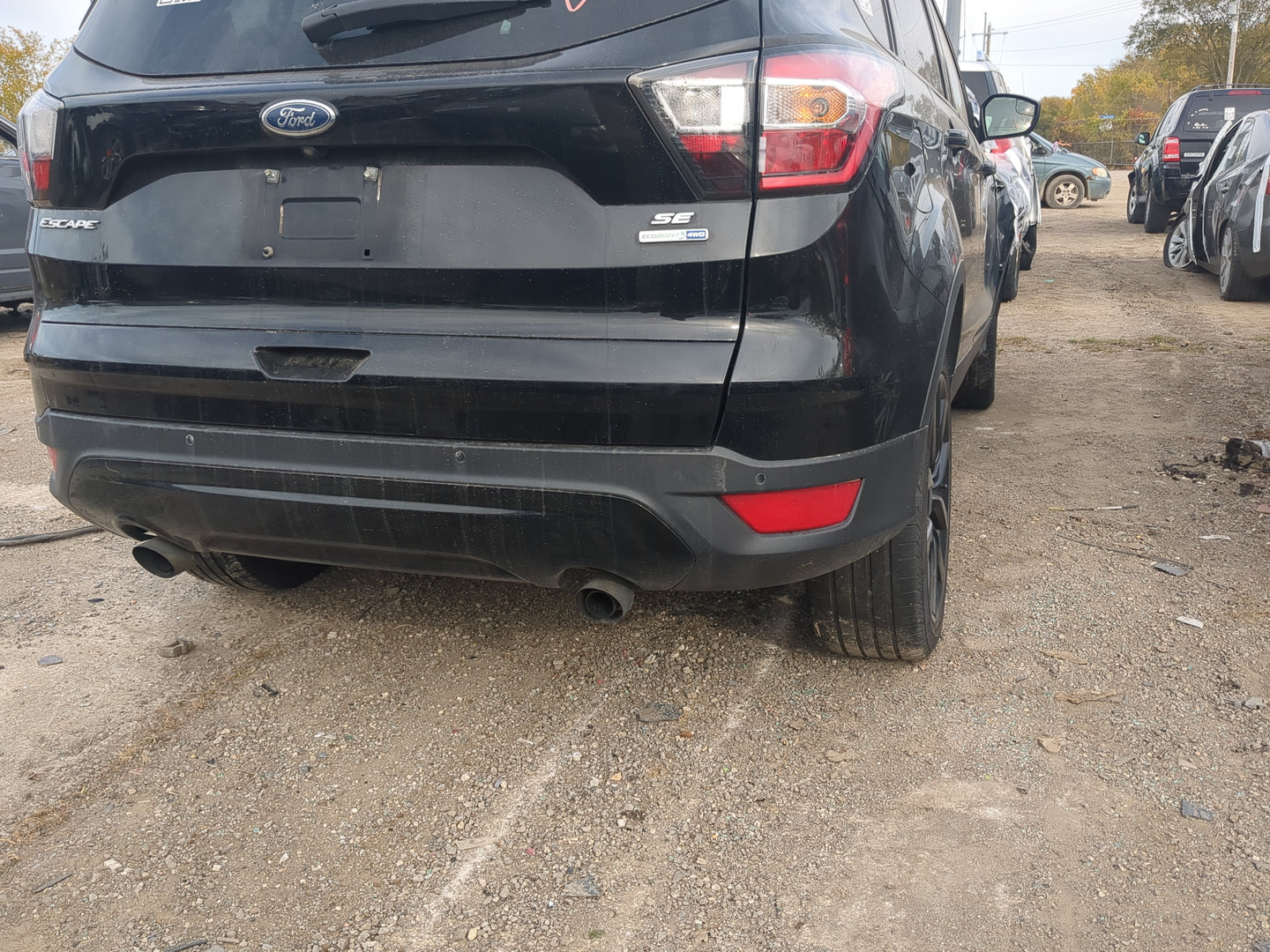 2017-2019 Ford Escape Rear Bumper Assembly Oem - Oemusedautoparts1.com