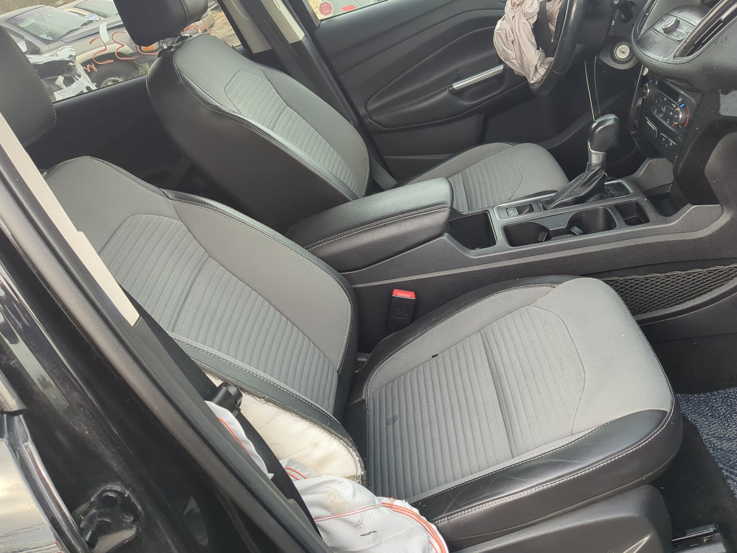 2017-2019 Ford Escape Passenger Front Seat Oem 1205692 - Oemusedautoparts1.com