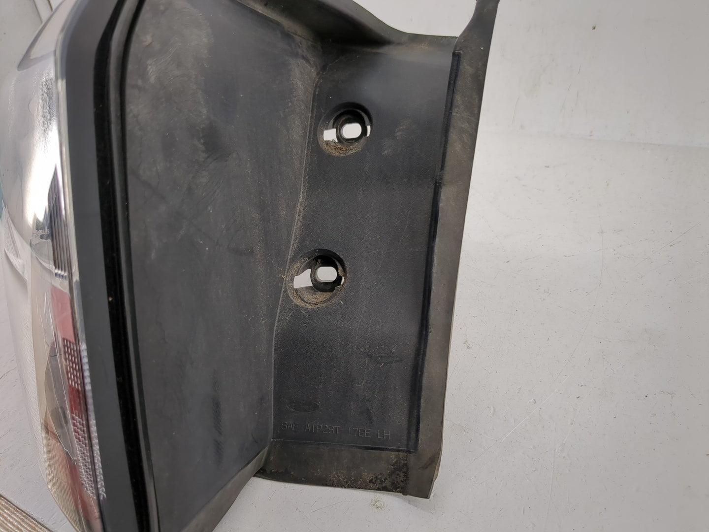 2017-2018 Ford Escape Tail Light Assembly Driver Left OEM P/N:GJ54-13405-AG Fits Fits 2017 2018 OEM Used Auto Parts - Oemuse