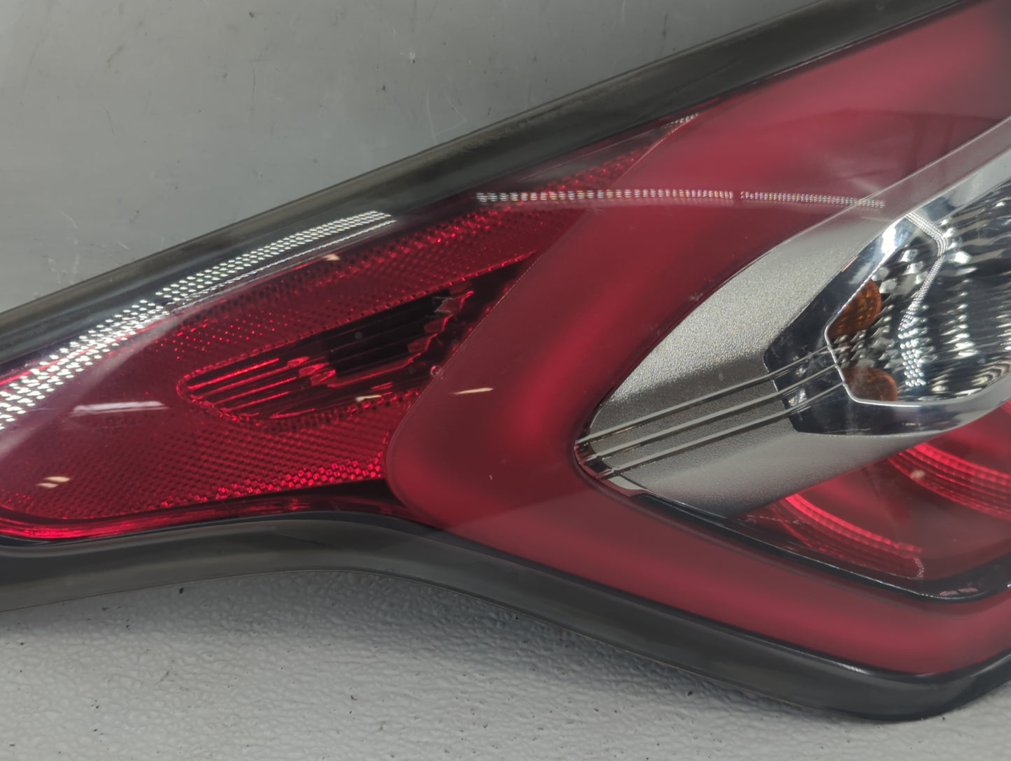2017-2018 Ford Escape Tail Light Assembly Driver Left OEM P/N:GJ54-13405-AG Fits Fits 2017 2018 OEM Used Auto Parts - Oemuse
