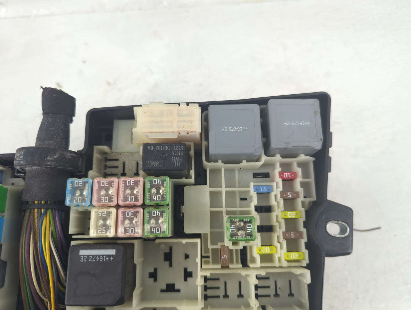 2017 Ford Escape Fusebox Fuse Box Panel Relay Module P/N:AV6T-14A142-AB Fits OEM Used Auto Parts - Oemusedautoparts1.com