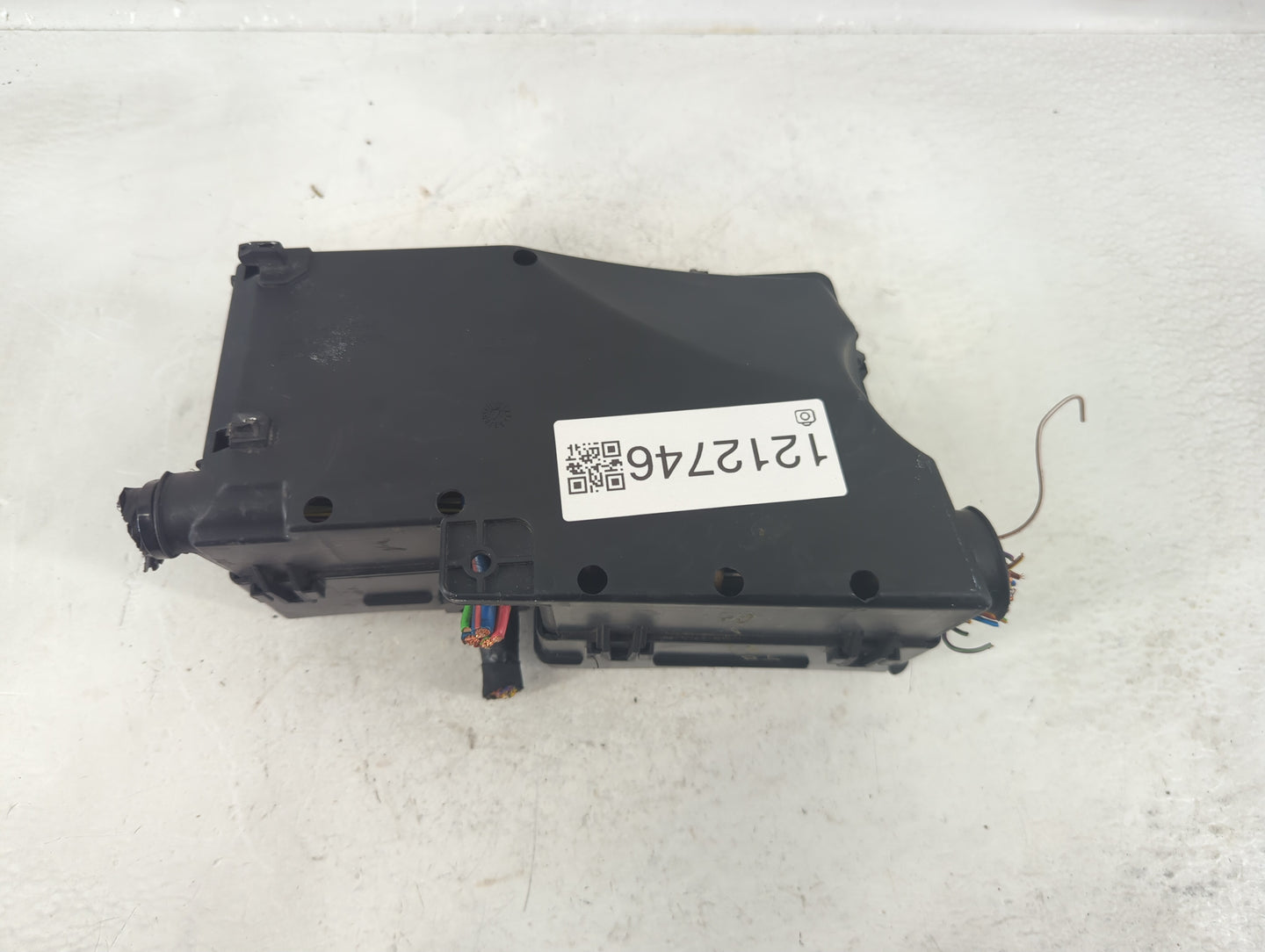 2017 Ford Escape Fusebox Fuse Box Panel Relay Module P/N:AV6T-14A142-AB Fits OEM Used Auto Parts - Oemusedautoparts1.com