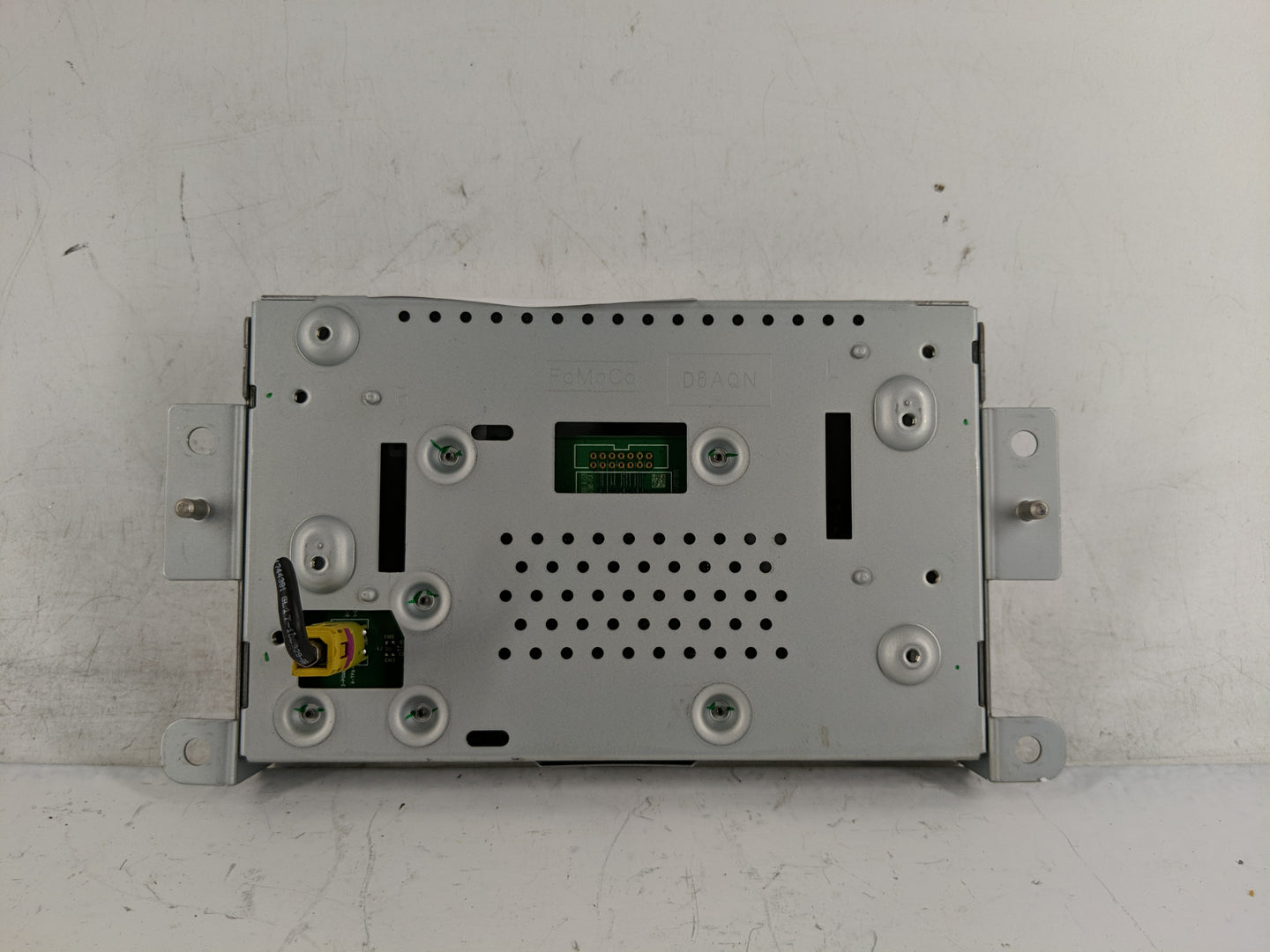 2016-2019 Ford Escape Information Display Screen - Oemusedautoparts1.com