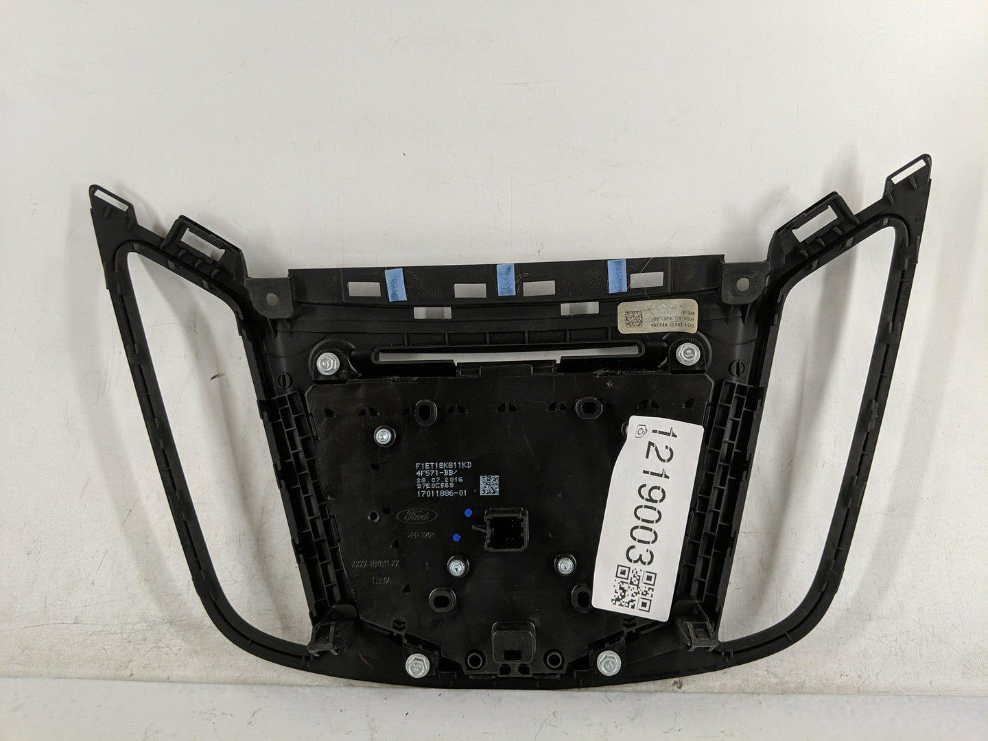 2017-2019 Ford Escape Radio Control Panel - Oemusedautoparts1.com