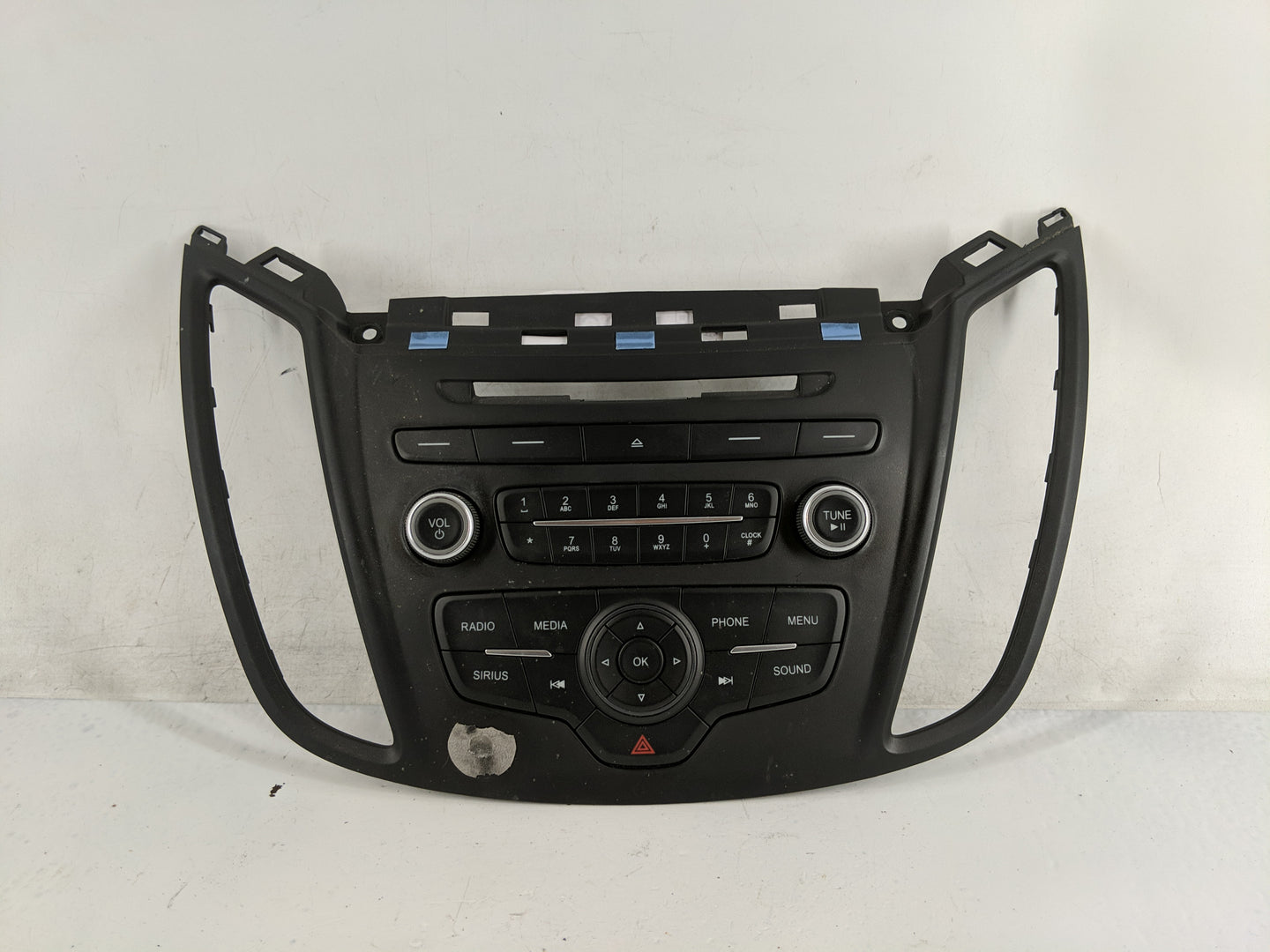 2017-2019 Ford Escape Radio AM FM Cd Player Receiver Replacement P/N:F1ET18K811KD Fits Fits 2015 2016 2017 2018 2019 OEM Use