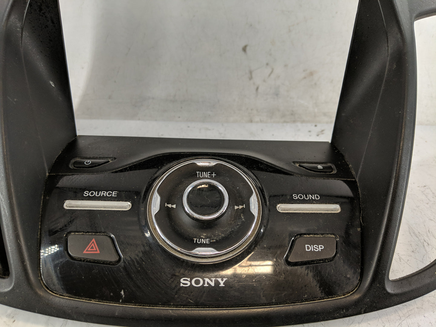 2017-2019 Ford Escape Radio AM FM Cd Player Receiver Replacement P/N:CJ54-18835-CCW Fits Fits 2017 2018 2019 OEM Used Auto P