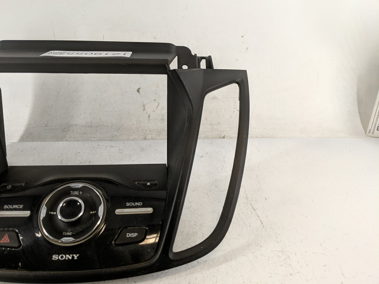 2017-2019 Ford Escape Radio AM FM Cd Player Receiver Replacement P/N:CJ54-18835-CCW Fits Fits 2017 2018 2019 OEM Used Auto P