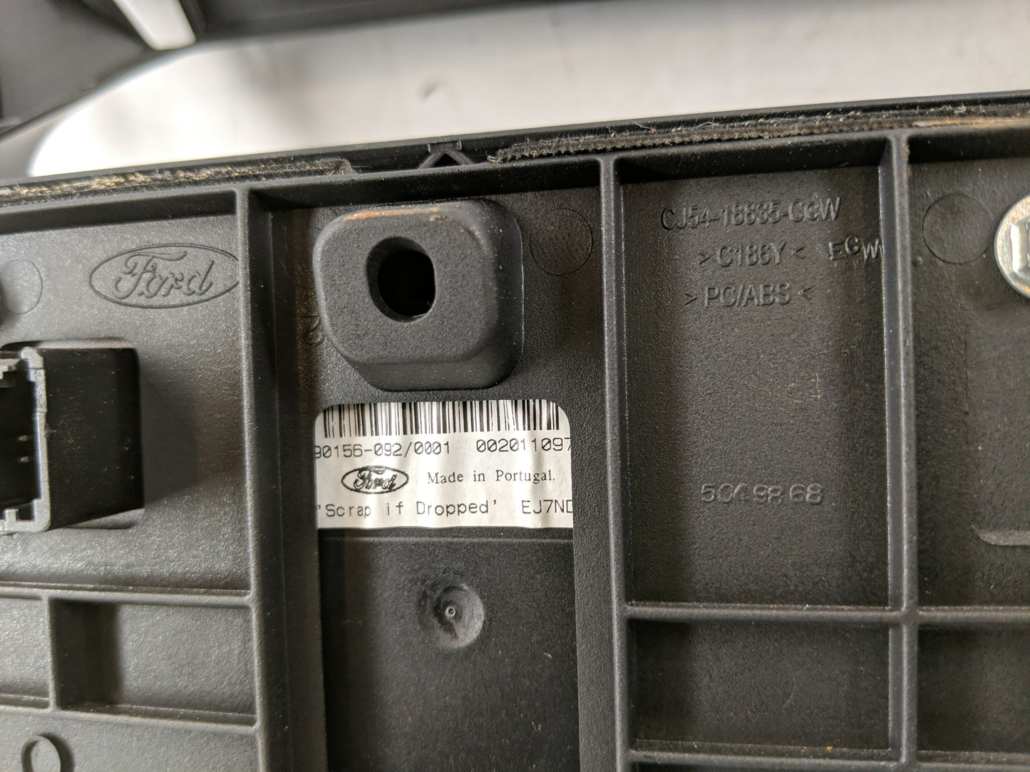 2017-2019 Ford Escape Radio AM FM Cd Player Receiver Replacement P/N:CJ54-18835-CCW Fits Fits 2017 2018 2019 OEM Used Auto P