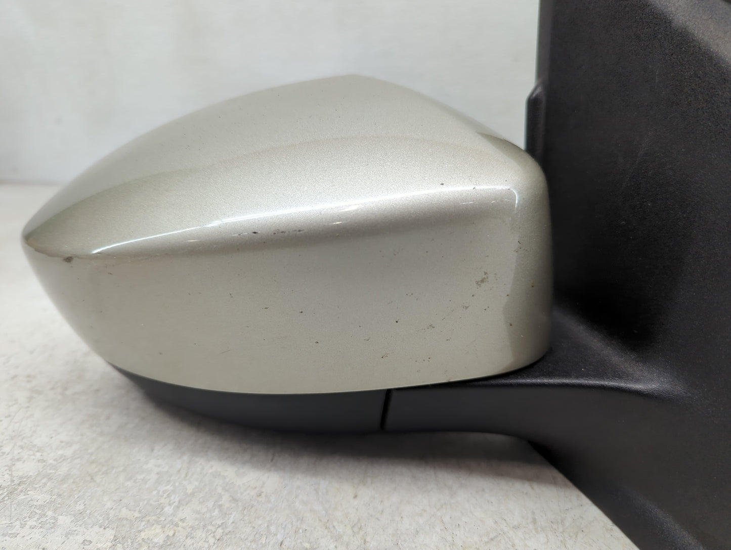 2017-2019 Ford Escape Driver Side View Mirror - Left Door Mirror OEM Used - Oemusedautoparts1.com