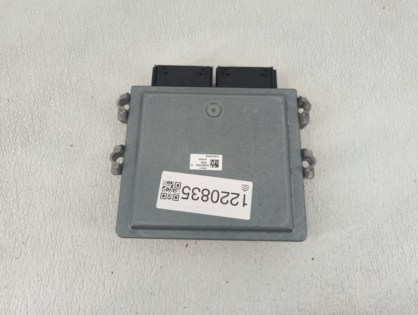2017-2019 Ford Escape PCM Engine Control Computer ECU ECM PCU OEM P/N:HJ5A-12A650-MA Fits Fits 2017 2018 2019 OEM Used Auto 