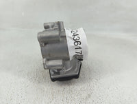 2017-2019 Ford Escape Throttle Body P/N:DS7G-9F991-BB Fits Fits 2014 2015 2016 2017 2018 2019 2020 OEM Used Auto Parts - Oem