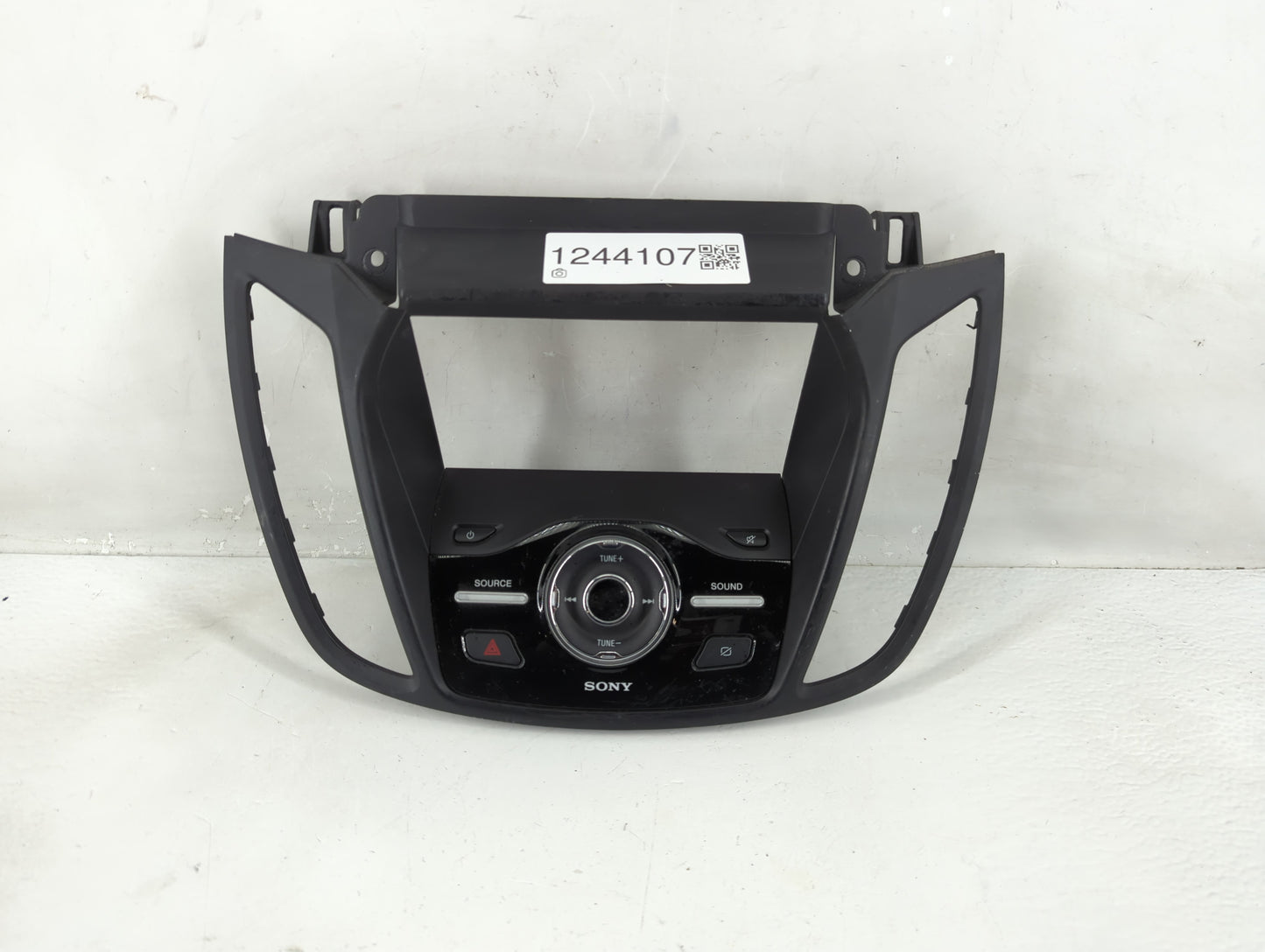 2017-2019 Ford Escape Radio Control Panel - Oemusedautoparts1.com