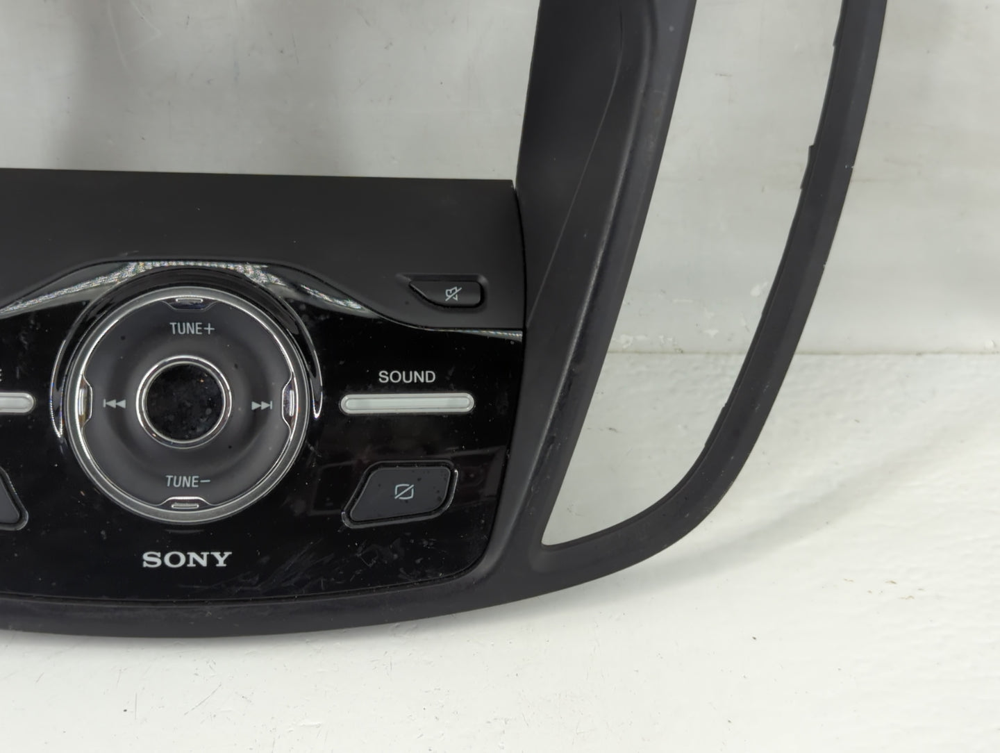 2017-2019 Ford Escape Radio Control Panel - Oemusedautoparts1.com