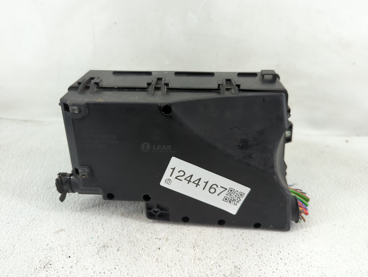 2017 Ford Escape Fusebox Fuse Box Panel Relay Module P/N:AV6T-14A067-AD Fits OEM Used Auto Parts - Oemusedautoparts1.com