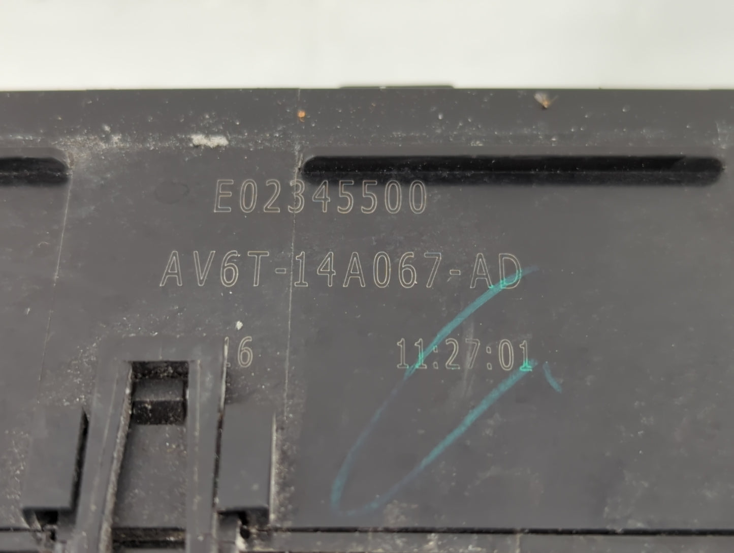 2017 Ford Escape Fusebox Fuse Box Panel Relay Module P/N:AV6T-14A067-AD Fits OEM Used Auto Parts - Oemusedautoparts1.com