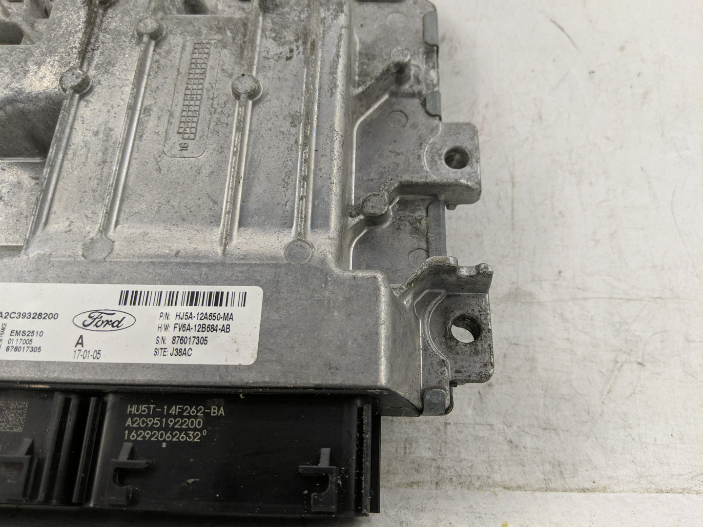 2017-2019 Ford Escape PCM Engine Control Computer ECU ECM PCU OEM P/N:HJ5A-12A650-MA Fits Fits 2017 2018 2019 OEM Used Auto 