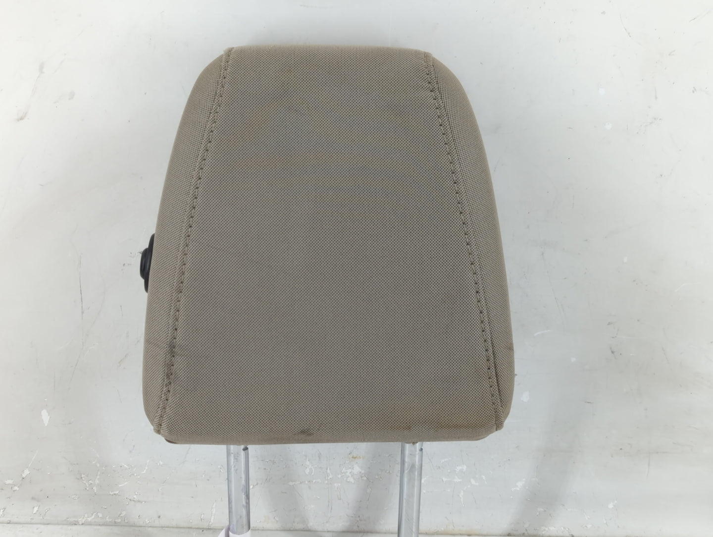 2017 Ford Escape Headrest Head Rest Front Driver Passenger Seat Fits OEM Used Auto Parts - Oemusedautoparts1.com
