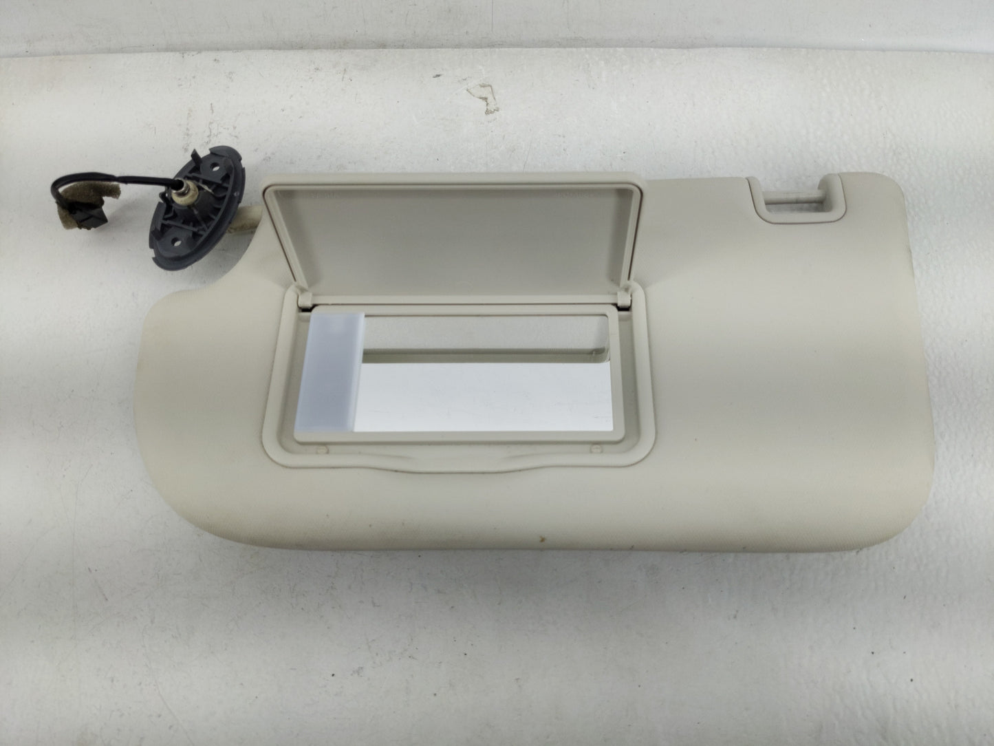 2013-2019 Ford Escape Sun Visor Shade Replacement Driver Left Mirror Fits Fits 2013 2014 2015 2016 2017 2018 2019 OEM Used A