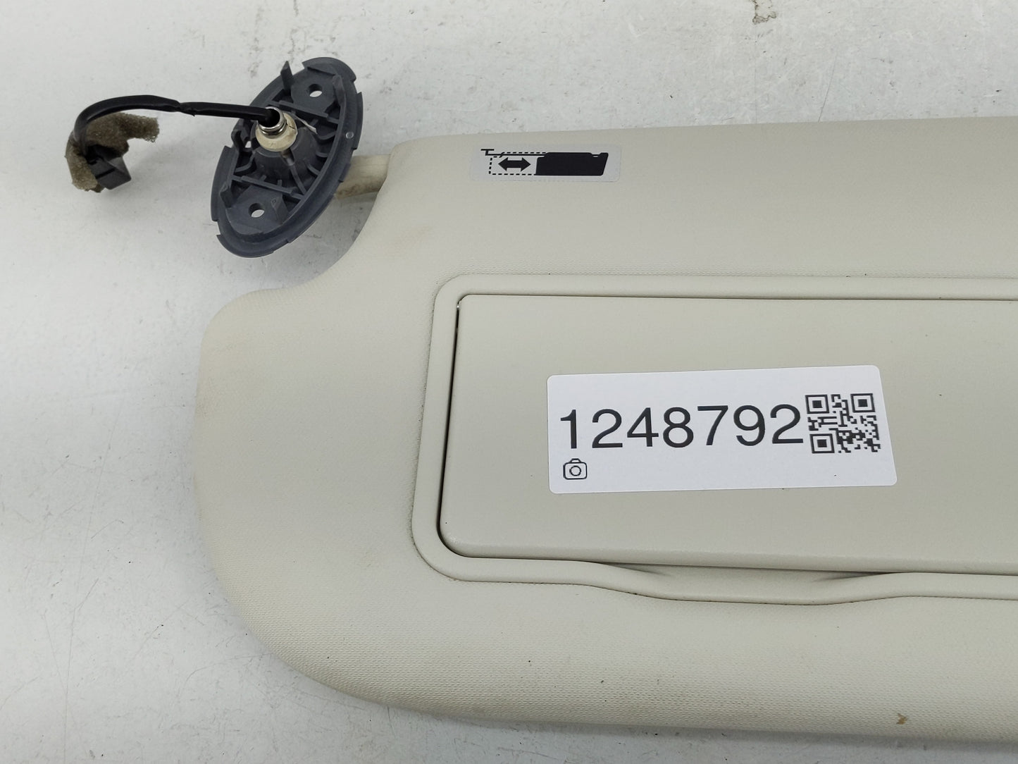 2013-2019 Ford Escape Sun Visor Shade Replacement Driver Left Mirror Fits Fits 2013 2014 2015 2016 2017 2018 2019 OEM Used A