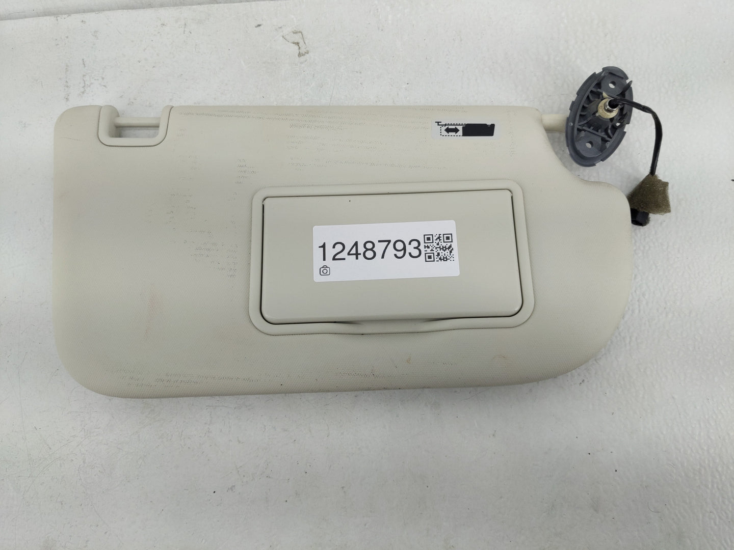 2013-2019 Ford Escape Sun Visor Shade Replacement Passenger Right Mirror Fits Fits 2013 2014 2015 2016 2017 2018 2019 OEM Us
