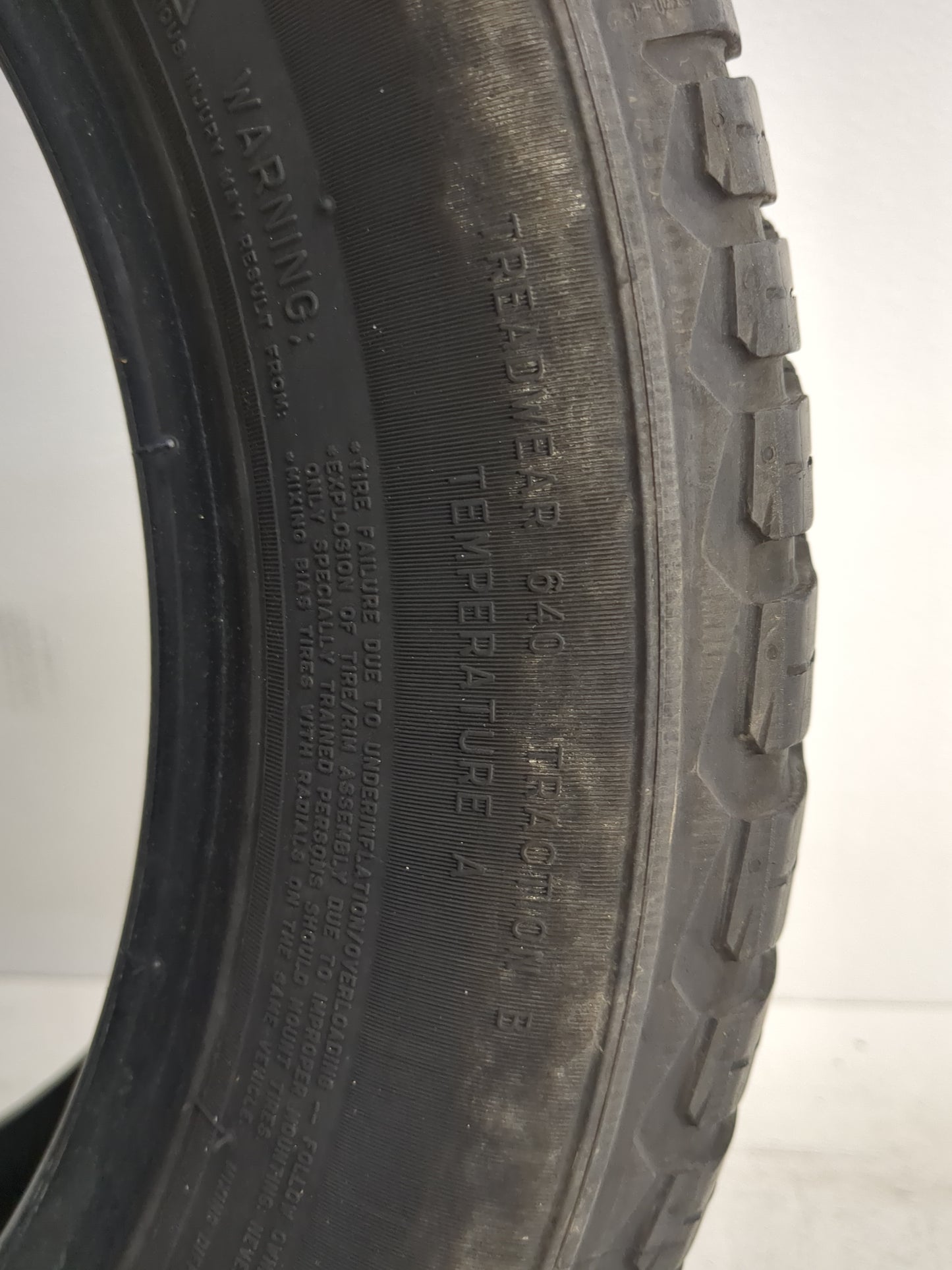 Used Tire 205/55R16 MICHELIN CROSS CLIMATE 2 91H - Tread Depth 7/32 - Oemusedautoparts1.com