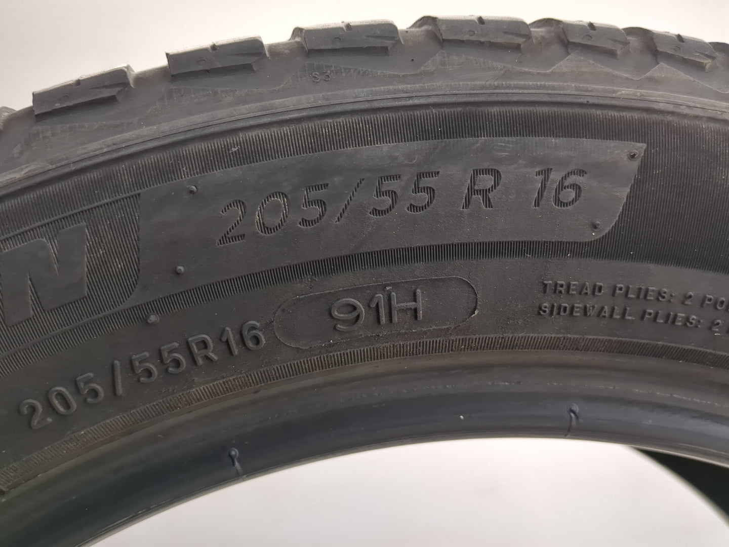 Used Tire 205/55R16 MICHELIN CROSS CLIMATE 2 91H - Tread Depth 7/32 - Oemusedautoparts1.com