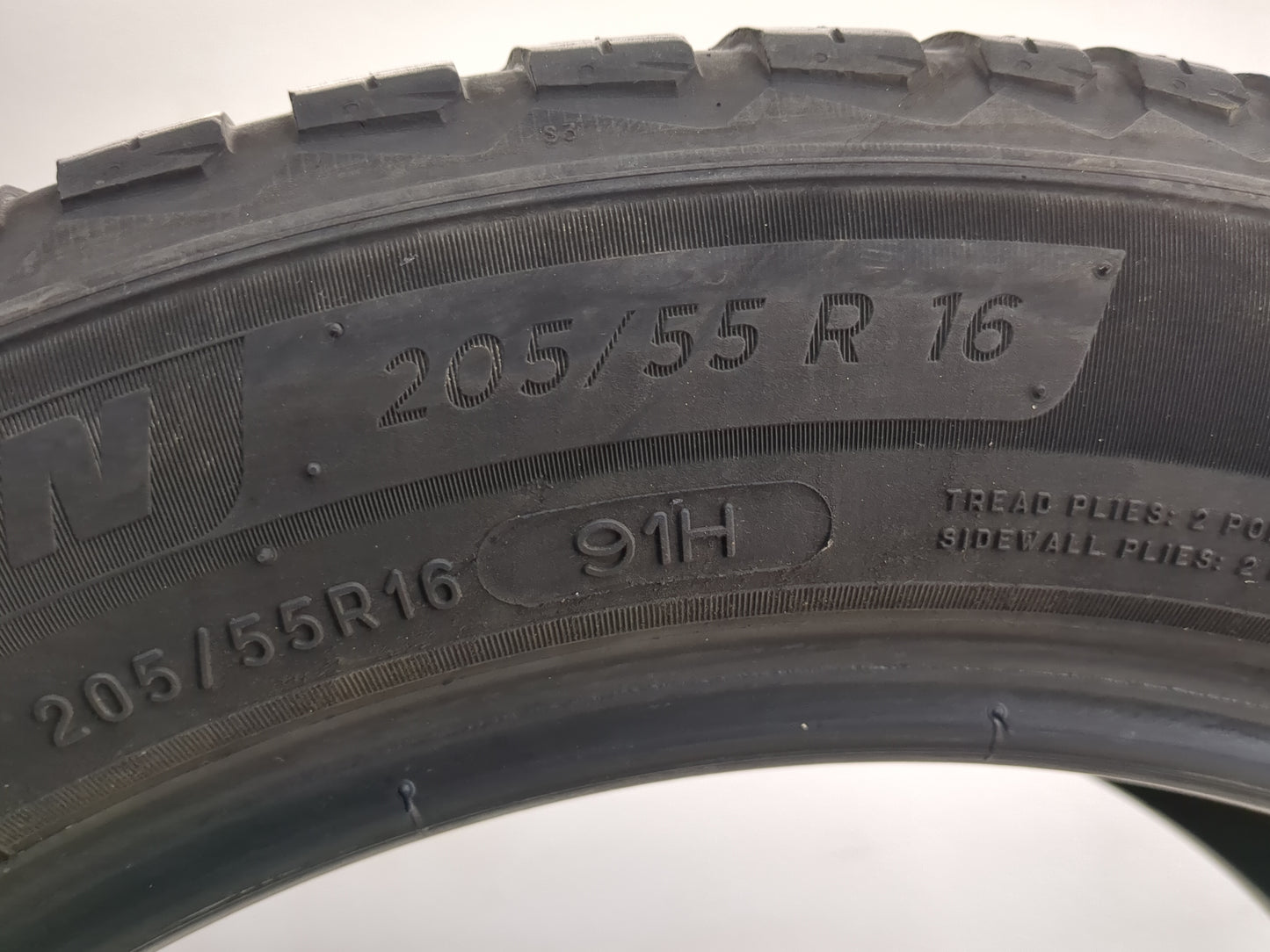 Used Tire 205/55R16 MICHELIN CROSS CLIMATE 2 91H - Tread Depth 7/32 - Oemusedautoparts1.com