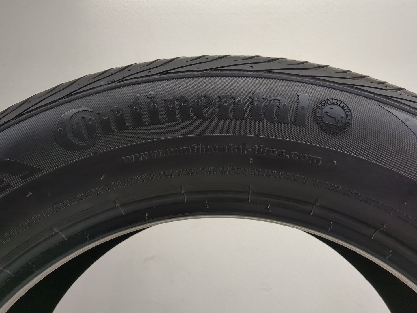 Used Tire 235/55R17 CONTINENTAL CONTIPRO CONTACT E 99H - Tread Depth 8/32 - Oemusedautoparts1.com