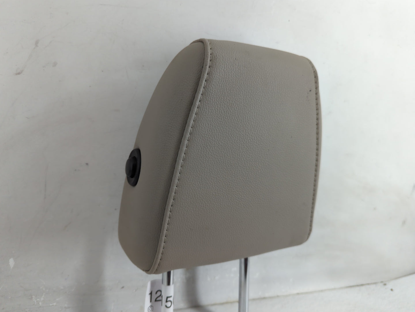 2017 Ford Escape Headrest Head Rest Rear Seat Fits OEM Used Auto Parts - Oemusedautoparts1.com