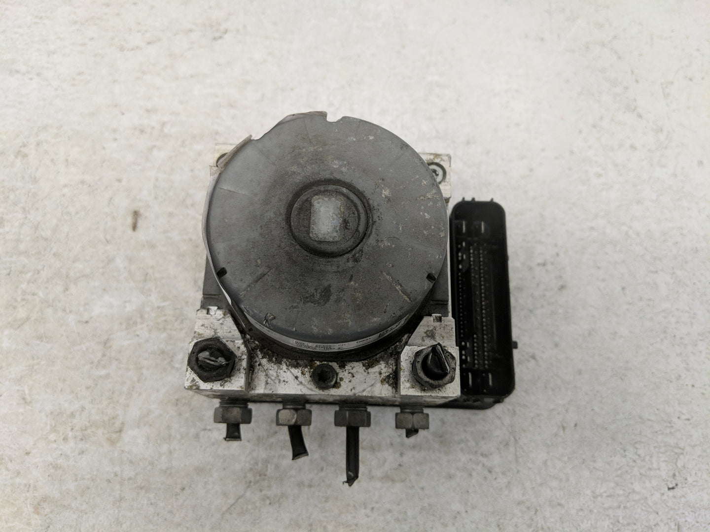 2017-2019 Ford Escape ABS Pump Control Module Replacement Fits Fits 2017 2018 2019 OEM Used Auto Parts - Oemusedautoparts1.c