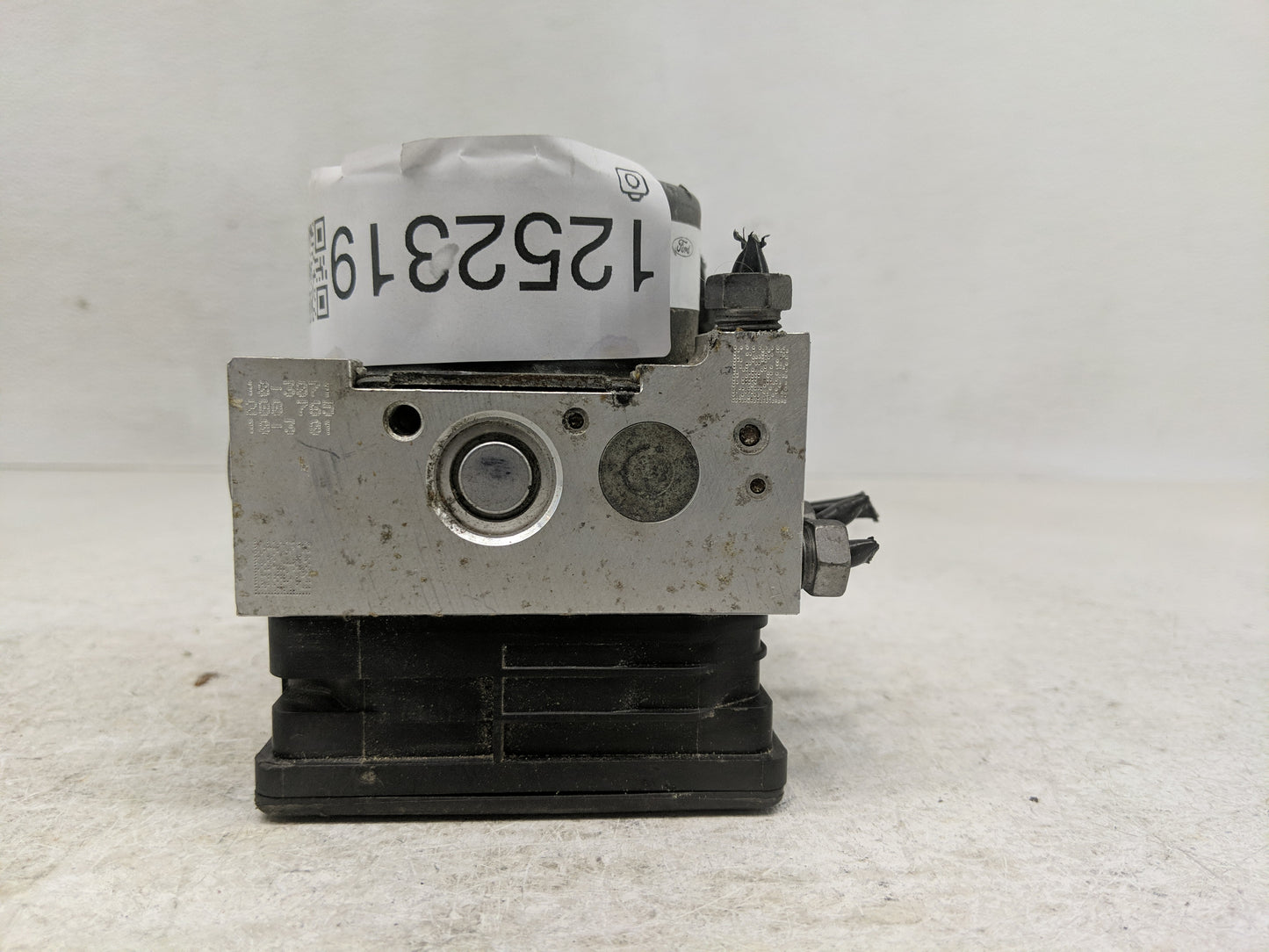 2017-2019 Ford Escape ABS Pump Control Module Replacement Fits Fits 2017 2018 2019 OEM Used Auto Parts - Oemusedautoparts1.c