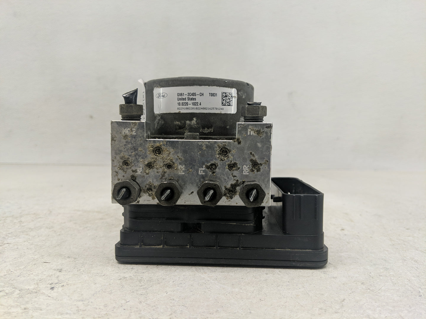 2017-2019 Ford Escape ABS Pump Control Module Replacement P/N:GV61-2C219-DH Fits Fits 2017 2018 2019 OEM Used Auto Parts - O