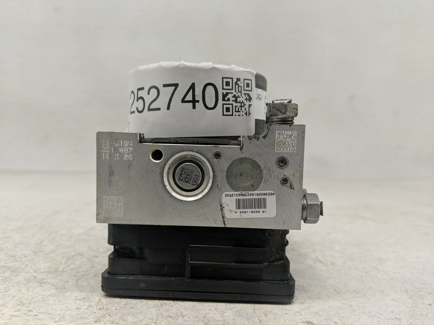 2017-2019 Ford Escape ABS Pump Control Module Replacement P/N:GV61-2C219-DH Fits Fits 2017 2018 2019 OEM Used Auto Parts - O