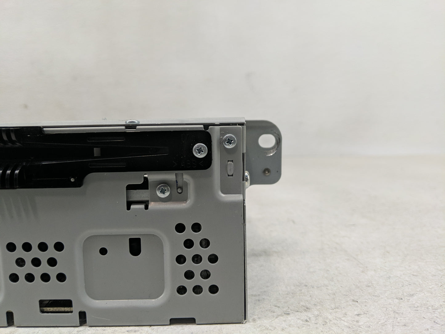 2017 Ford Escape Radio AM FM Cd Player Receiver Replacement Fits OEM Used Auto Parts - Oemusedautoparts1.com