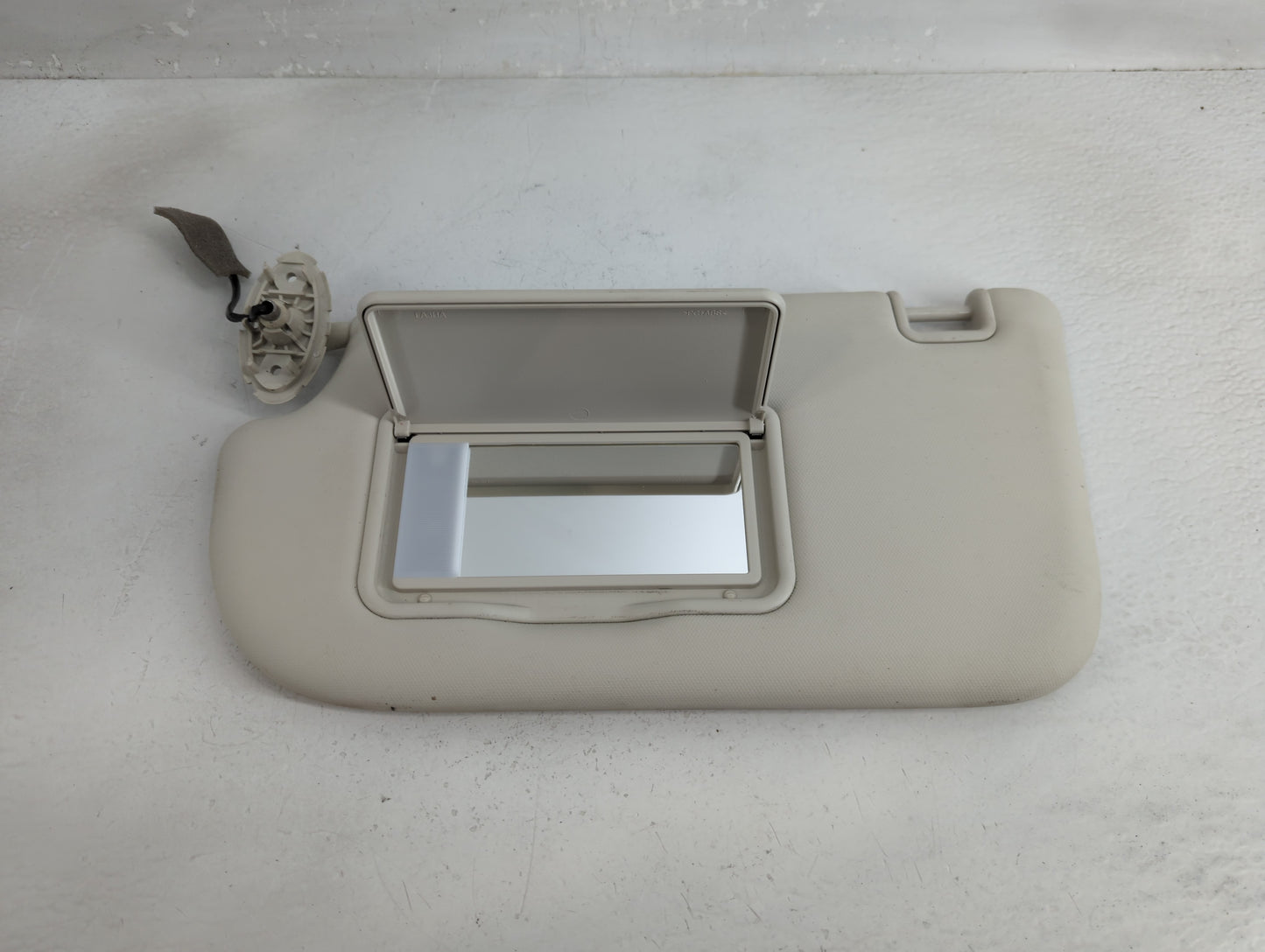 2013-2019 Ford Escape Sun Visor Shade Replacement Driver Left Mirror Fits Fits 2013 2014 2015 2016 2017 2018 2019 OEM Used A