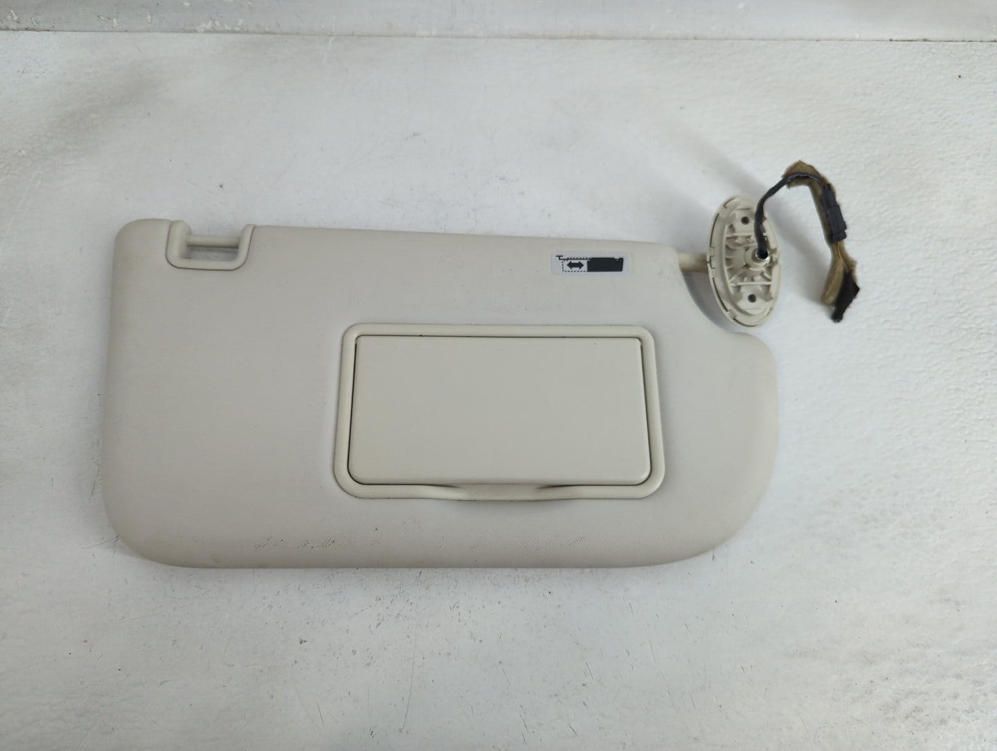 2013-2019 Ford Escape Sun Visor Shade Replacement Passenger Right Mirror Fits Fits 2013 2014 2015 2016 2017 2018 2019 OEM Us