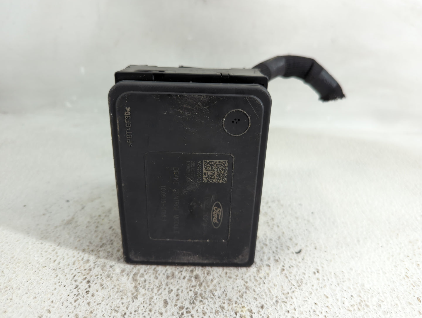 2017-2019 Ford Escape ABS Pump Control Module Replacement P/N:GV61-2C405-CH Fits Fits 2017 2018 2019 OEM Used Auto Parts - O