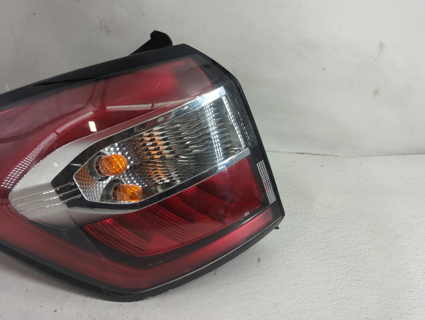 2017-2018 Ford Escape Tail Light Assembly Driver Left OEM P/N:GJ54-13405-AH Fits Fits 2017 2018 OEM Used Auto Parts - Oemuse