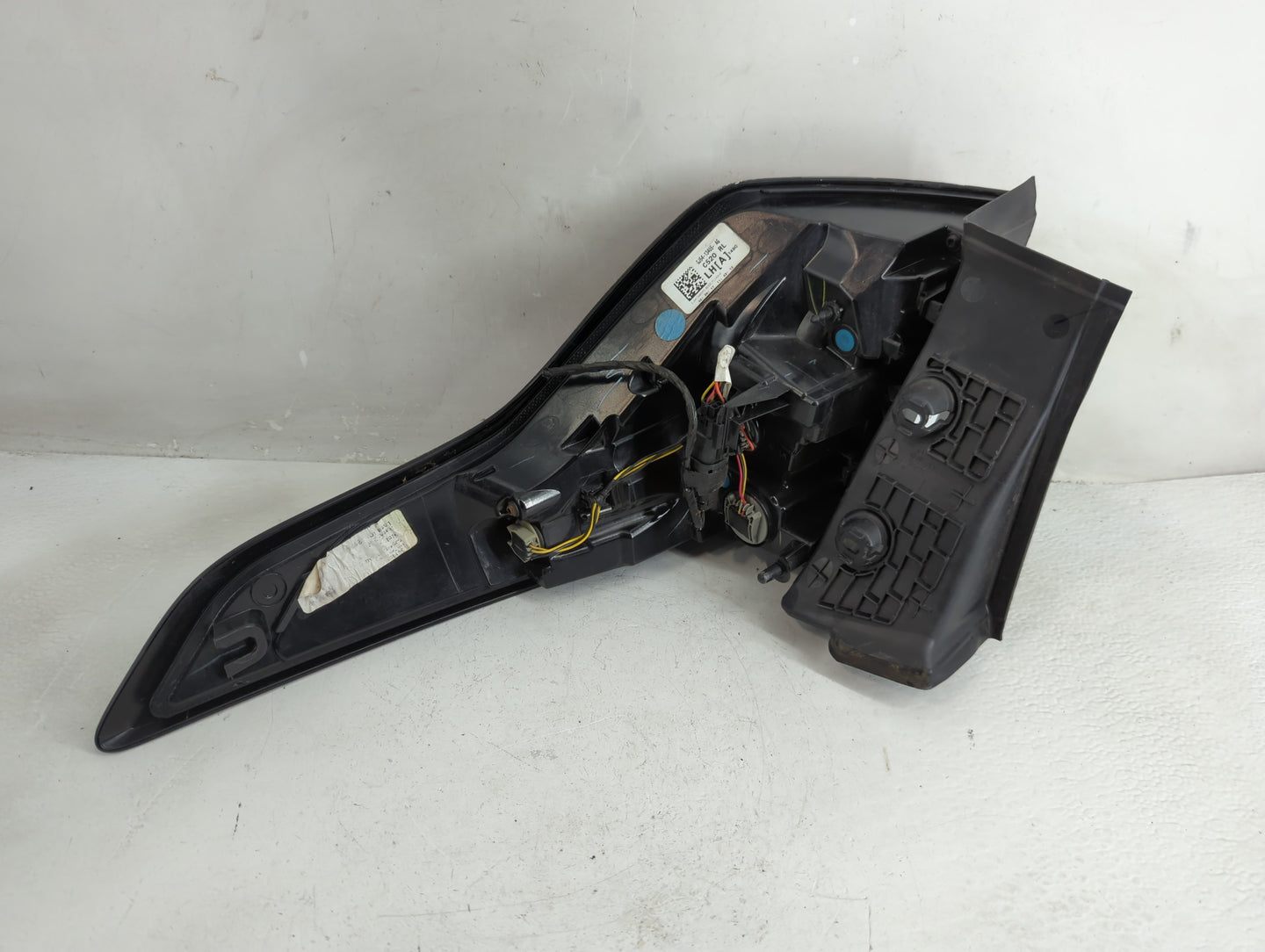 2017-2018 Ford Escape Tail Light Assembly Driver Left OEM P/N:GJ54-13405-BH Fits Fits 2017 2018 OEM Used Auto Parts - Oemuse