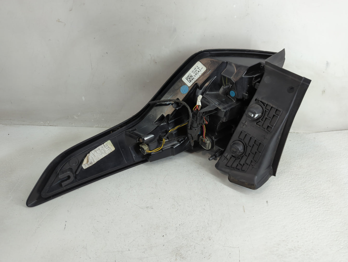 2017-2018 Ford Escape Tail Light Assembly Driver Left OEM P/N:GJ54-13405-BH Fits Fits 2017 2018 OEM Used Auto Parts - Oemuse