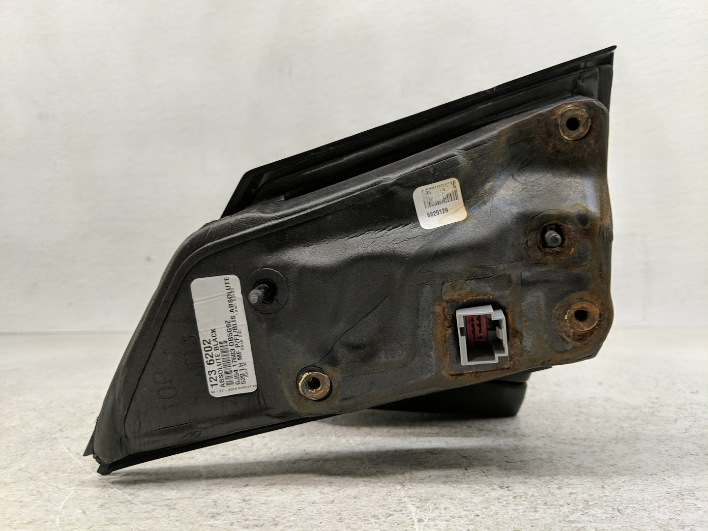 2017-2019 Ford Escape Driver Side View Mirror - Left Door Mirror OEM Used - Oemusedautoparts1.com