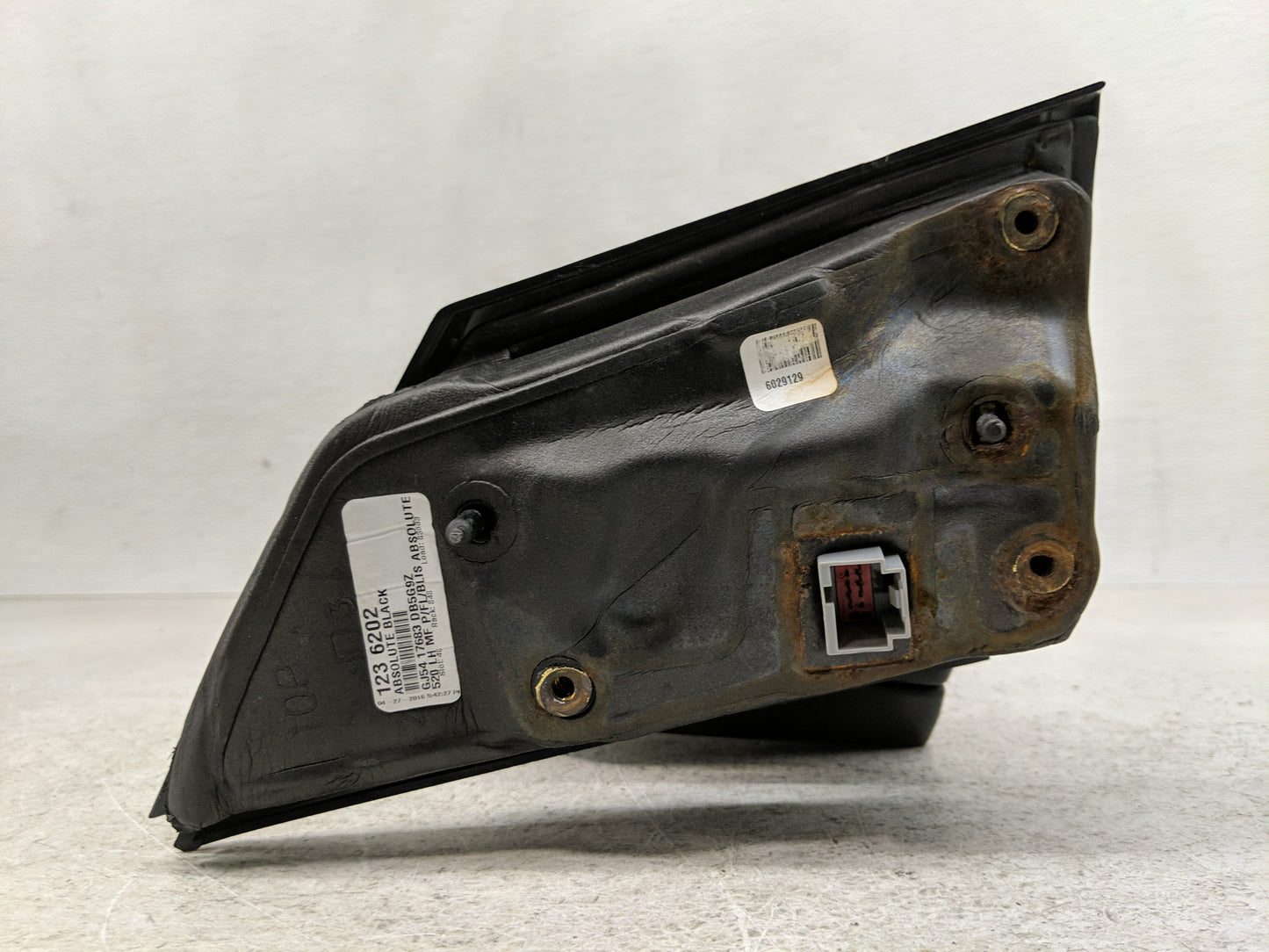 2017-2019 Ford Escape Driver Side View Mirror - Left Door Mirror OEM Used - Oemusedautoparts1.com