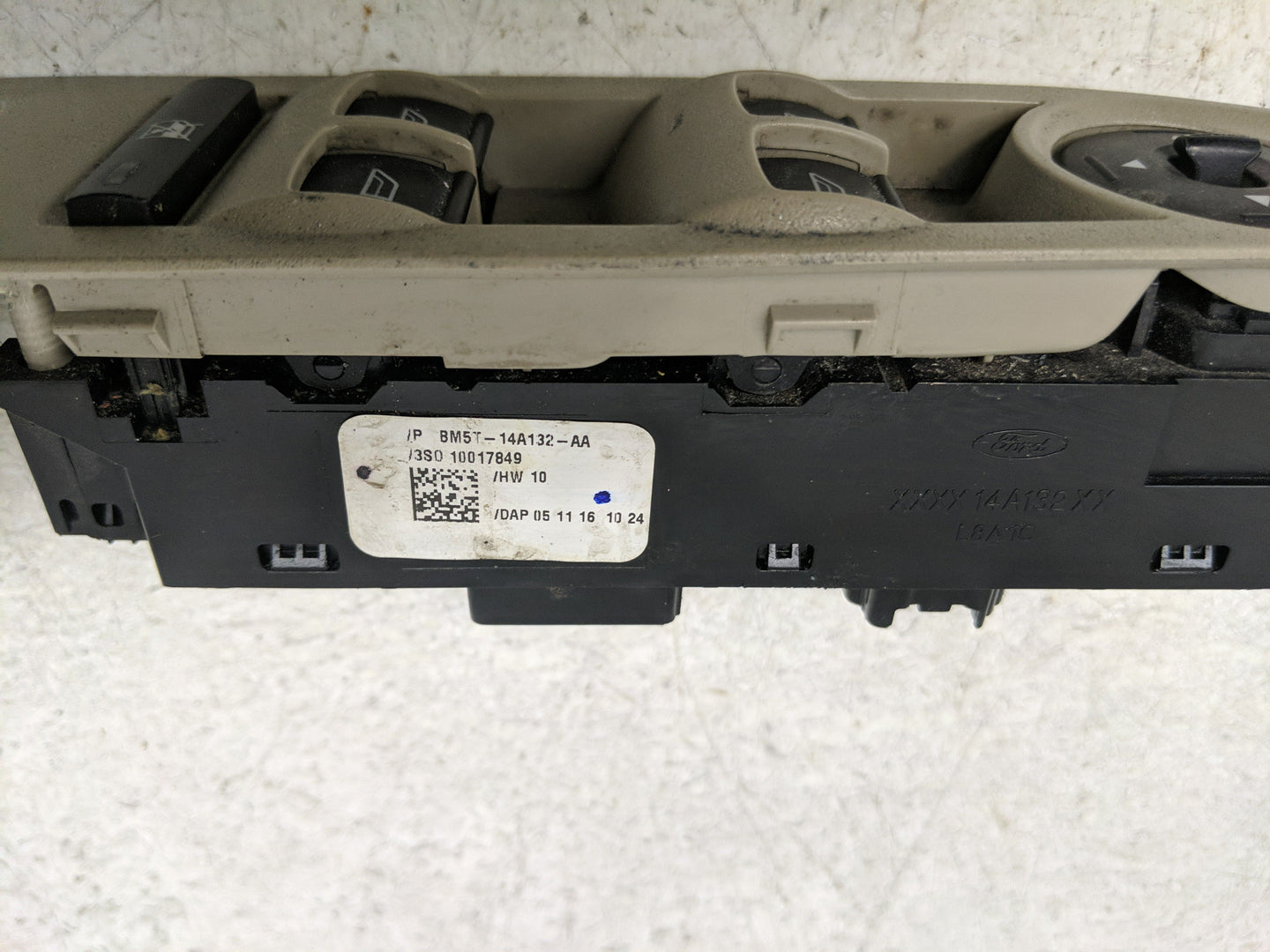 2017-2019 Ford Escape Master Power Window Switch Replacement Driver Side Left P/N:BM5T-14A132-AA Fits OEM Used Auto Parts - 