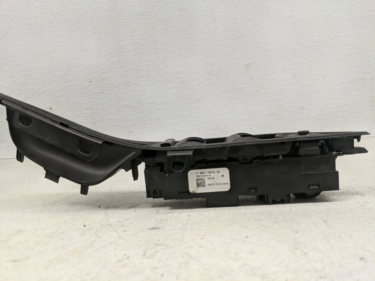 2017-2019 Ford Escape Master Power Window Switch Replacement Driver Side Left P/N:BM5T-14A132-AA Fits OEM Used Auto Parts - 