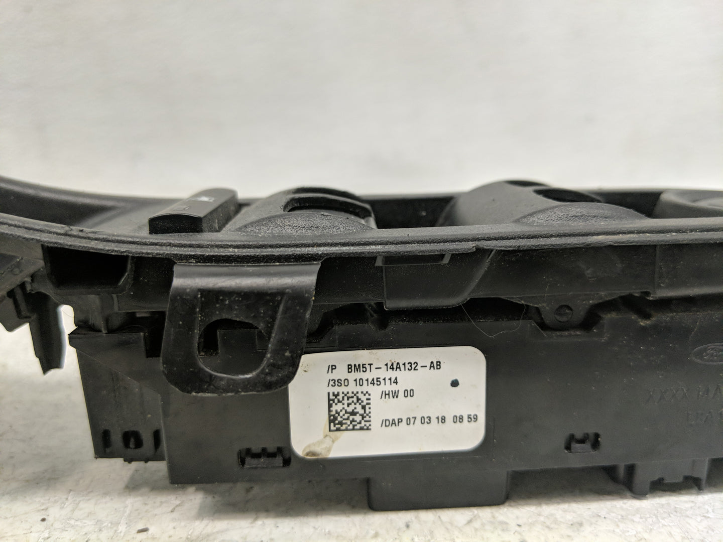 2017-2019 Ford Escape Master Power Window Switch Replacement Driver Side Left P/N:BM5T-14A132-AA Fits OEM Used Auto Parts - 