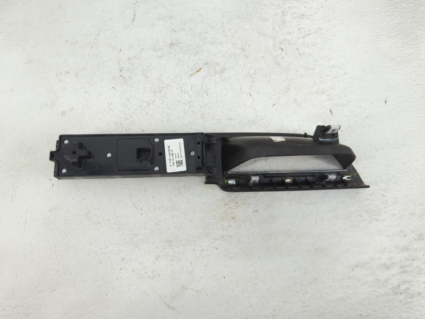 2017-2019 Ford Escape Master Power Window Switch Replacement Driver Side Left P/N:F1ET-14A132-AC Fits OEM Used Auto Parts - 