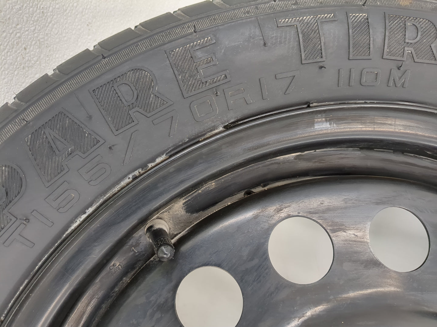 2013-2019 Ford Escape Spare Donut Tire Wheel Rim Oem - Oemusedautoparts1.com