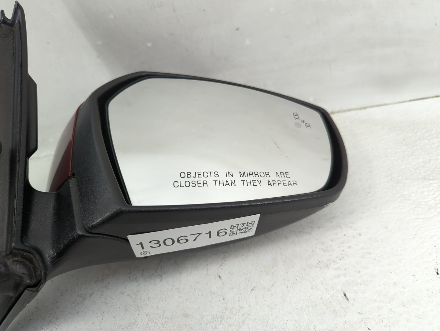 2017-2019 Ford Escape Driver Side View Mirror - Left Door Mirror OEM Used - Oemusedautoparts1.com